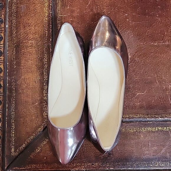 NINE WEST POINTED ROSE GOLD METALLIC SLIP-ON WOMEN"S FLAT SHOE - Picture 8 of 15
